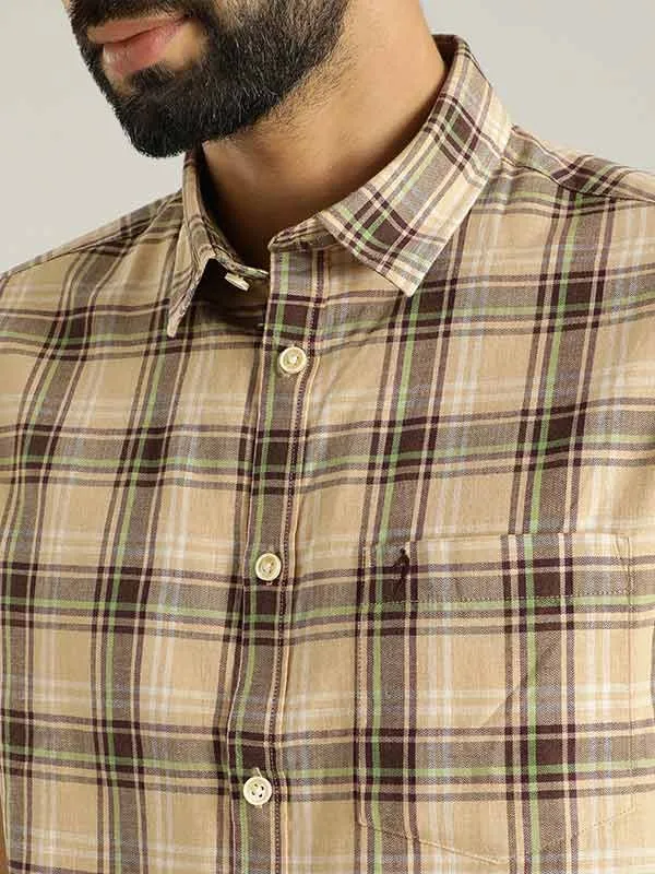 Men Checked Half Sleeve Cotton Shirt